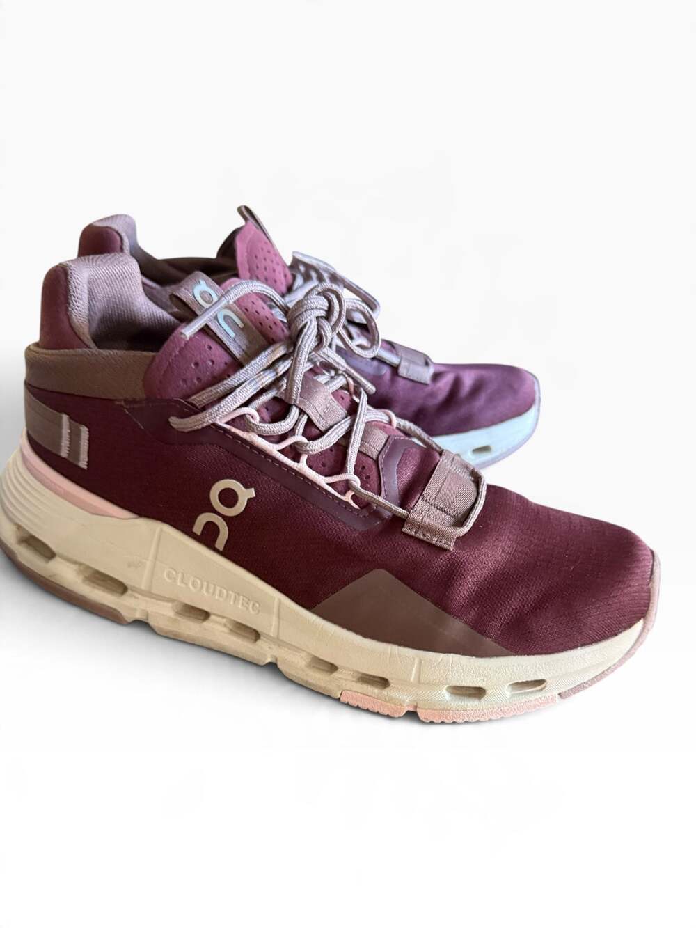 On Running Cloudnova Women’s Size 7.5 Burgundy Mauve CloudTec Sneakers